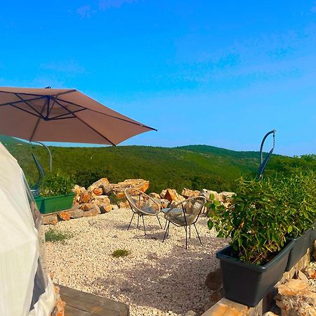 Glamping Rose Radovici Exterior foto